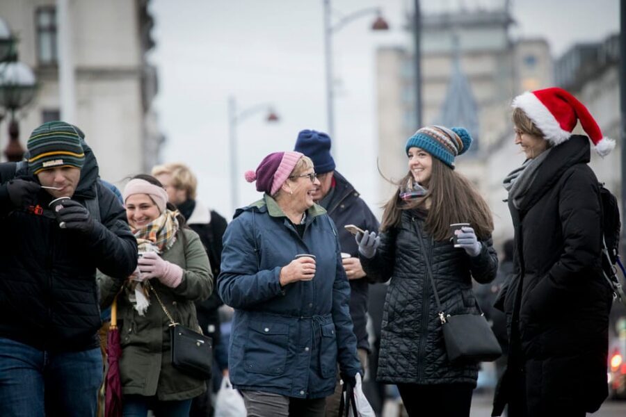Copenhagen: Evening Gourmet Walk with Food & Drinks Tasting - Start at Torvehallerne Hall 2: your evening gateway